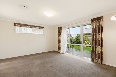 Photo of property in 7 Balgay Street, Upper Riccarton, Christchurch, 8041