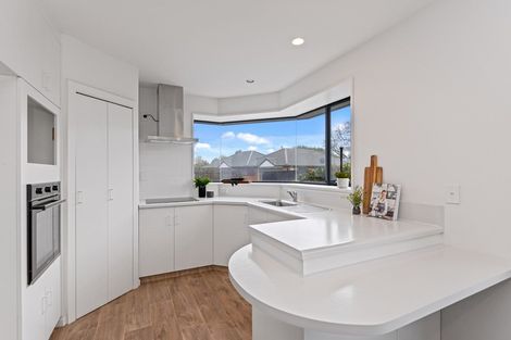 Photo of property in 14 Innisfree Place, Northwood, Christchurch, 8051