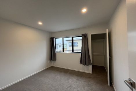 Photo of property in 20 Elegant Lane, Ranui, 0612