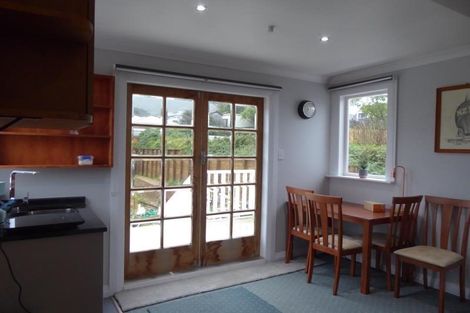 Photo of property in 62 The Parade, Island Bay, Wellington, 6023