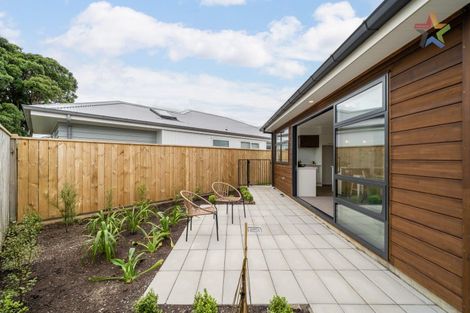 Photo of property in 10 Tarata Lane, Avalon, Lower Hutt, 5011