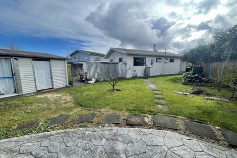 Photo of property in 20 Keats Crescent, Stoke, Nelson, 7011