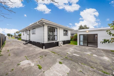 Photo of property in 53 Burundi Avenue, Clendon Park, Auckland, 2103