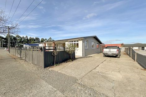Photo of property in 9 Grange Street, Winton, 9720