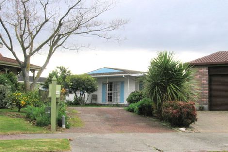 Photo of property in 2/12 Swansea Place, Tamatea, Napier, 4112