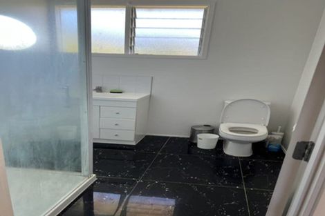 Photo of property in 11 Velma Road, Hillcrest, Auckland, 0627