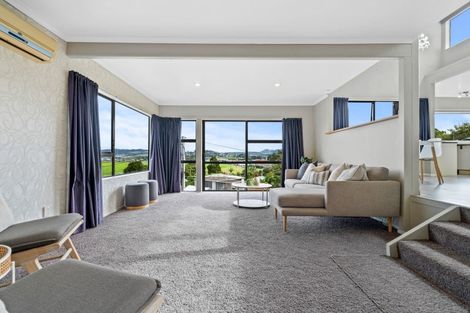 Photo of property in 37 Tanekaha Drive, Parahaki, Whangarei, 0112