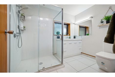Photo of property in 37 Englefield Road, Belfast, Christchurch, 8051