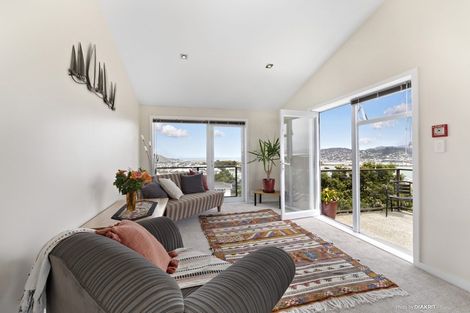 Photo of property in 7/21 Duchess Place, Maupuia, Wellington, 6022