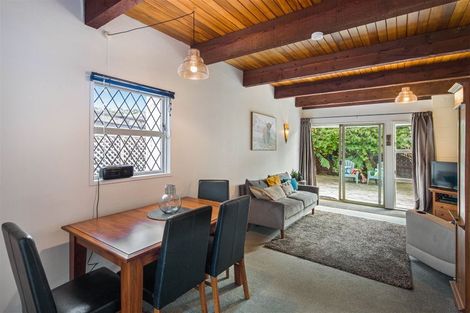 Photo of property in 20f1 Frankmoore Avenue, Johnsonville, Wellington, 6037