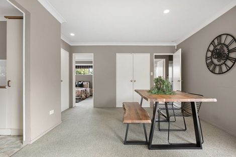 Photo of property in 14 Cashmere Place, Flagstaff, Hamilton, 3210