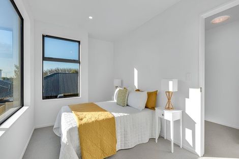 Photo of property in 2/116 Aldwins Road, Phillipstown, Christchurch, 8062