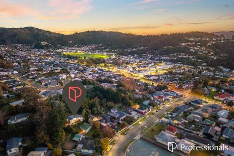 Photo of property in 14a Hawthorn Crescent, Stokes Valley, Lower Hutt, 5019