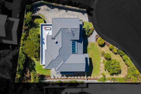 Photo of property in 3 Hetsby Place, Churton Park, Wellington, 6037