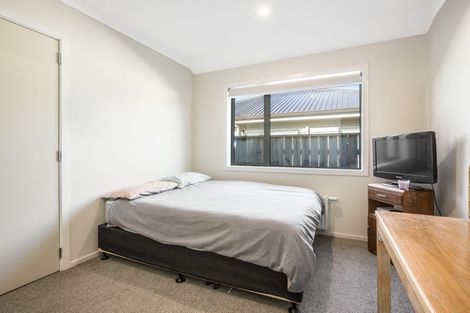 Photo of property in 11 Henrietta Maxwell Grove, Wainuiomata, Lower Hutt, 5014