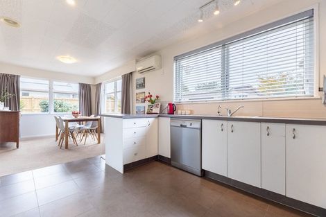 Photo of property in 53 Toru Road, Paraparaumu Beach, Paraparaumu, 5032