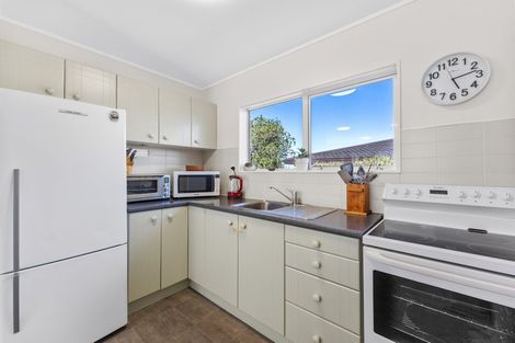 Photo of property in 130q Lakeside Drive, Orewa, 0931