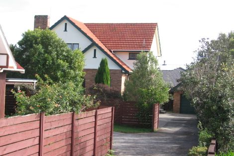 Photo of property in 2/129 Ridge Road, Howick, Auckland, 2014