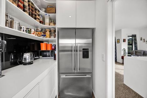 Photo of property in 23 Links Drive, Waiwhakaiho, New Plymouth, 4312