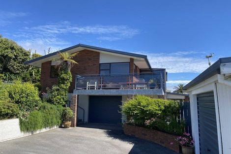 Photo of property in 1 Domain Terrace, Karoro, Greymouth, 7805
