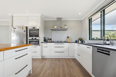 Photo of property in 69 Waipipi Wharf Road, Pollok, Waiuku, 2683