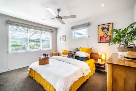 Photo of property in 1/15 Colonial Road, Chatswood, Auckland, 0626