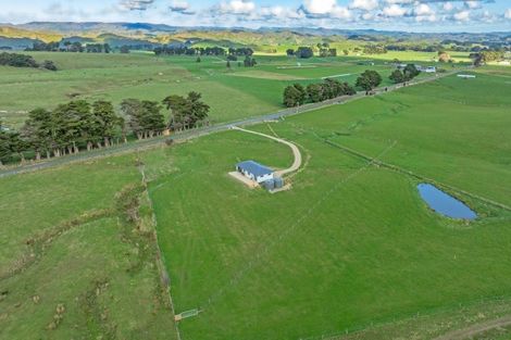 Photo of property in 453 Pinfold Road, Papatawa, 4998