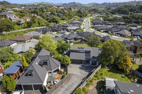 Photo of property in 15 Observatory Close, Whitby, Porirua, 5024