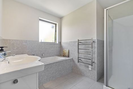 Photo of property in 23 Arion Road, Takanini, 2112
