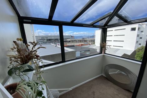 Photo of property in 16j Hobson Street, Thorndon, Wellington, 6011