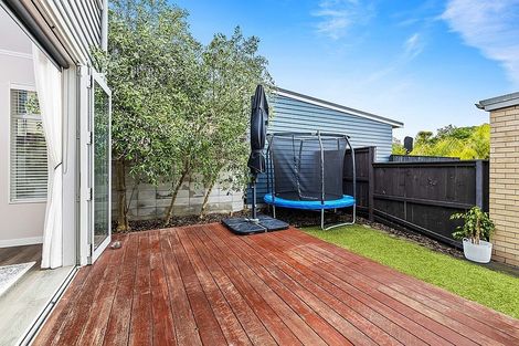 Photo of property in 36a Station Street, Hobsonville, Auckland, 0616