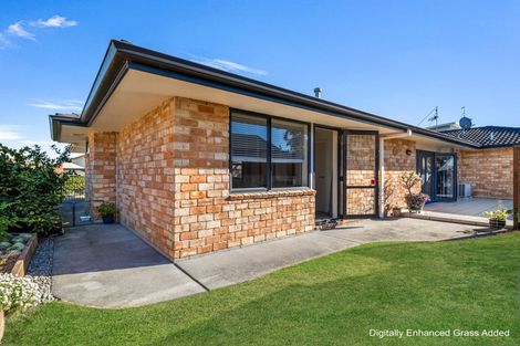 Photo of property in 6 Golden Courie Close, Papamoa Beach, Papamoa, 3118