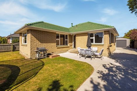 Photo of property in 16 Rollesby Street, Hoon Hay, Christchurch, 8025