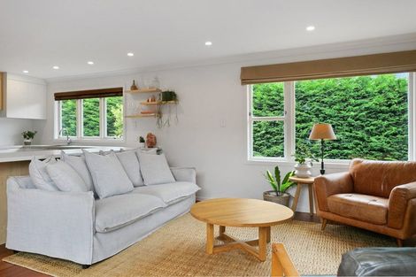 Photo of property in 50 Te Hatepe Avenue, Taupo, 3330