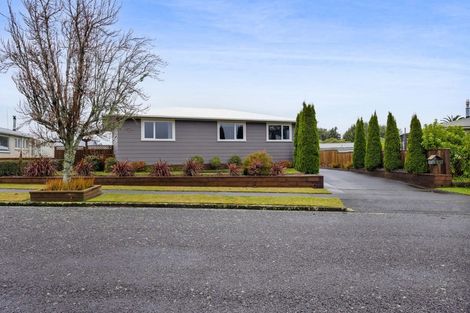 Photo of property in 30 Oberon Street, Stratford, 4332