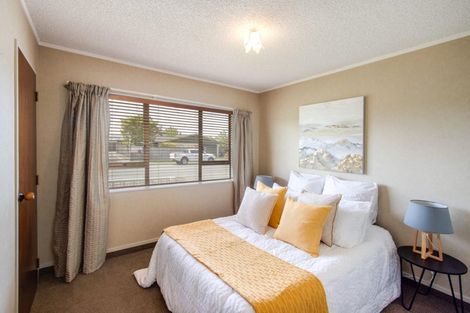 Photo of property in 1/52 Avondale Road, Taradale, Napier, 4112