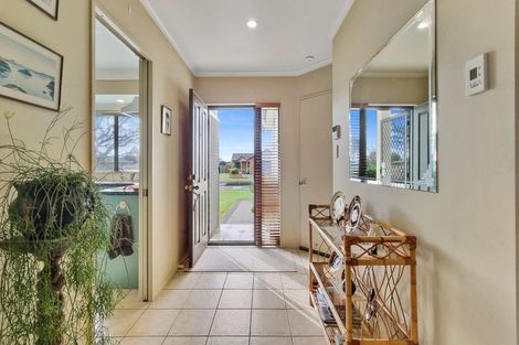 Photo of property in 20 Duggan Drive, Owhata, Rotorua, 3010