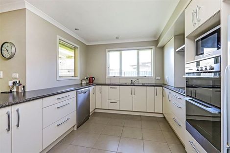 Photo of property in 18 Lowry Place, Frimley, Hastings, 4120