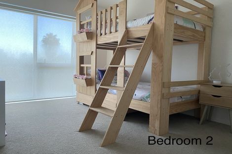 Photo of property in 5b Melia Place, Stanmore Bay, Whangaparaoa, 0932