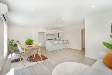 Photo of property in 41 Farnworth Terrace, Glenside, Wellington, 6037