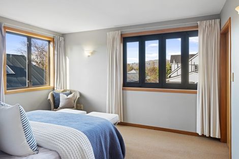 Photo of property in 105 Hawford Road, Opawa, Christchurch, 8023