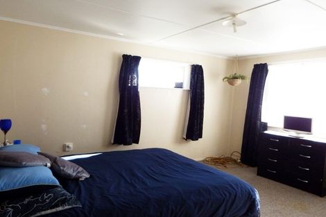 Photo of property in 1 Princess Street, Marton, 4710