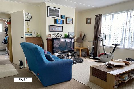 Photo of property in 2 Chard Street, Westown, New Plymouth, 4310