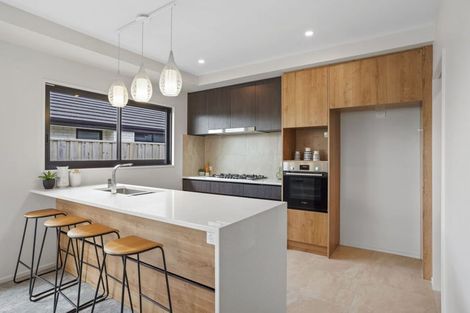 Photo of property in 10 Kate Sheppard Drive, Rolleston, 7615