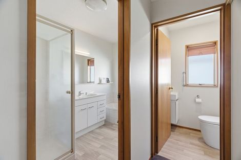 Photo of property in 47 Blue Gum Place, New Brighton, Christchurch, 8083