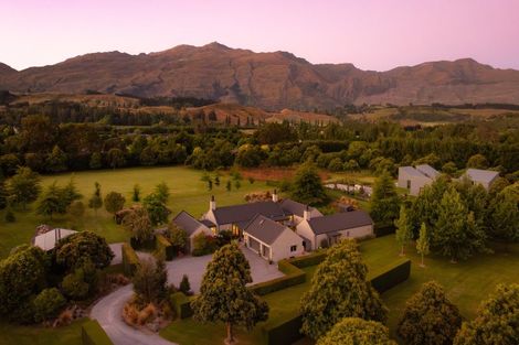 Photo of property in 112 Domain Road, Speargrass Flat, Queenstown, 9371