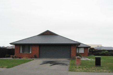 Photo of property in 12 Markham Way, Rolleston, 7614