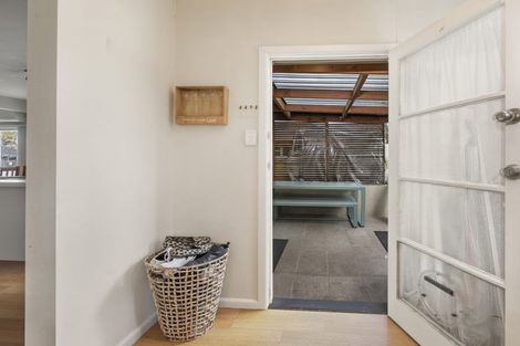 Photo of property in 19 Shirley Street, Mangakakahi, Rotorua, 3015