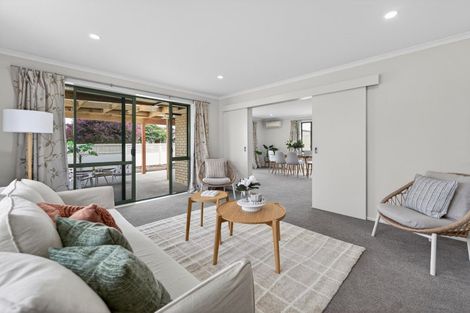 Photo of property in 42 Brooklyn Heights Drive, Kelvin Grove, Palmerston North, 4414