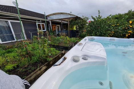 Photo of property in 11 Madison Place, Morningside, Whangarei, 0110